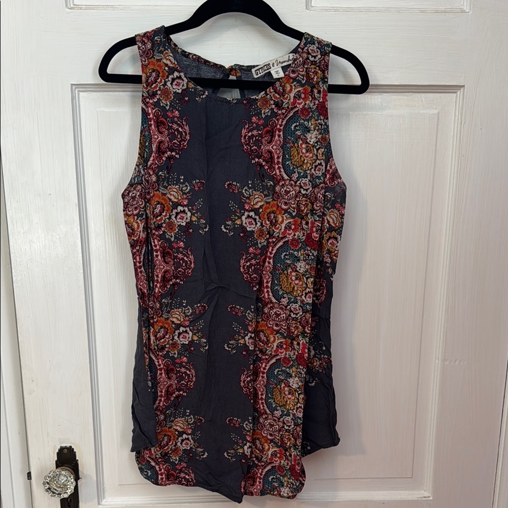Gypsies & Moondust Floral Boho Gray Sleeveless Top Tank Women's M 100% Rayon